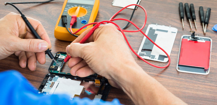 Top 10 Benefits of Joining a Mobile Repairing Course in Delhi with Job Placement