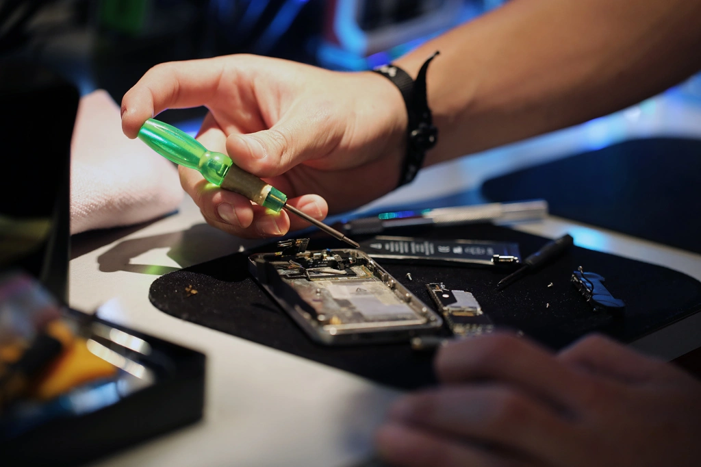 mobile repairing institute in ghaziabad