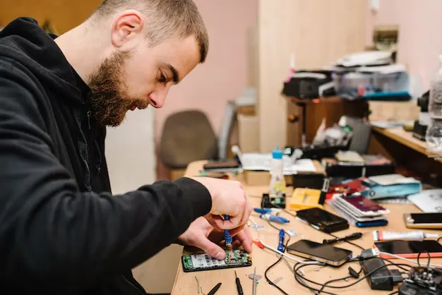 best mobile repairing course in Delhi