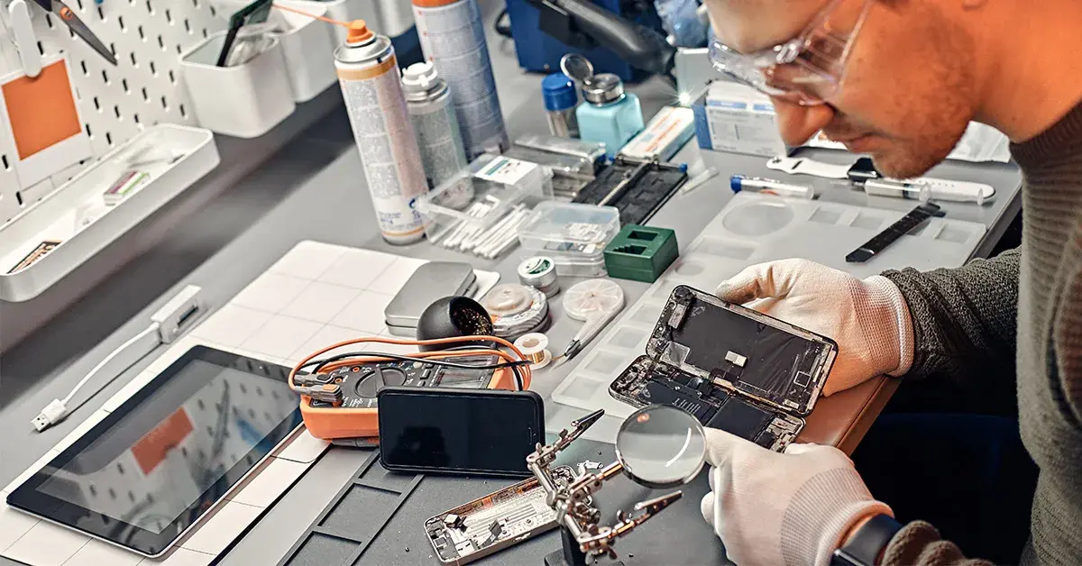 Mistakes to Avoid While Using Battery Boosters in Mobile Repair